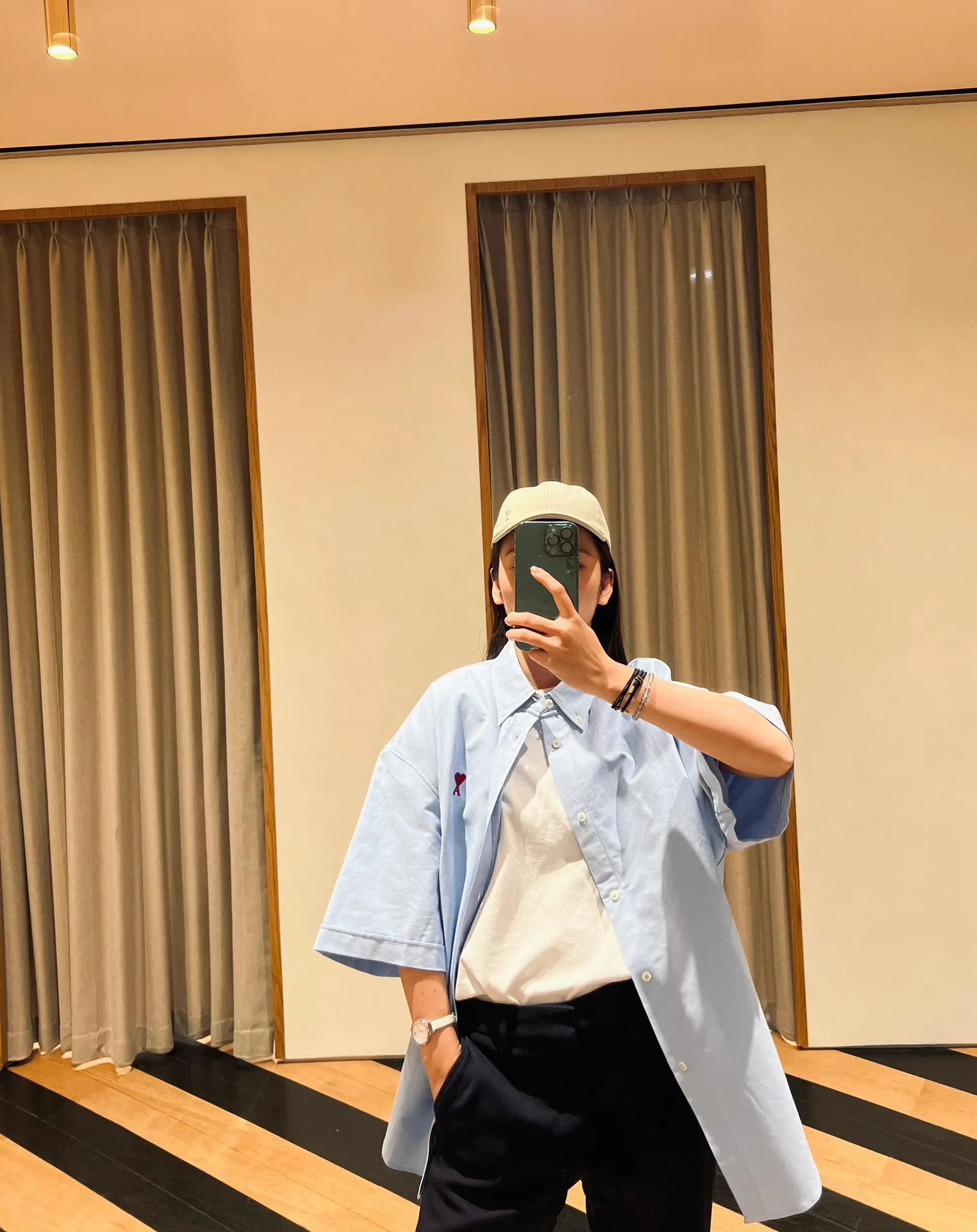 Upper body picture